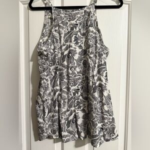 Old Navy tank top Floral Black and White Sleeveless Top
